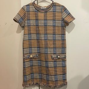 Tweed Chanel-style Zara shift dress